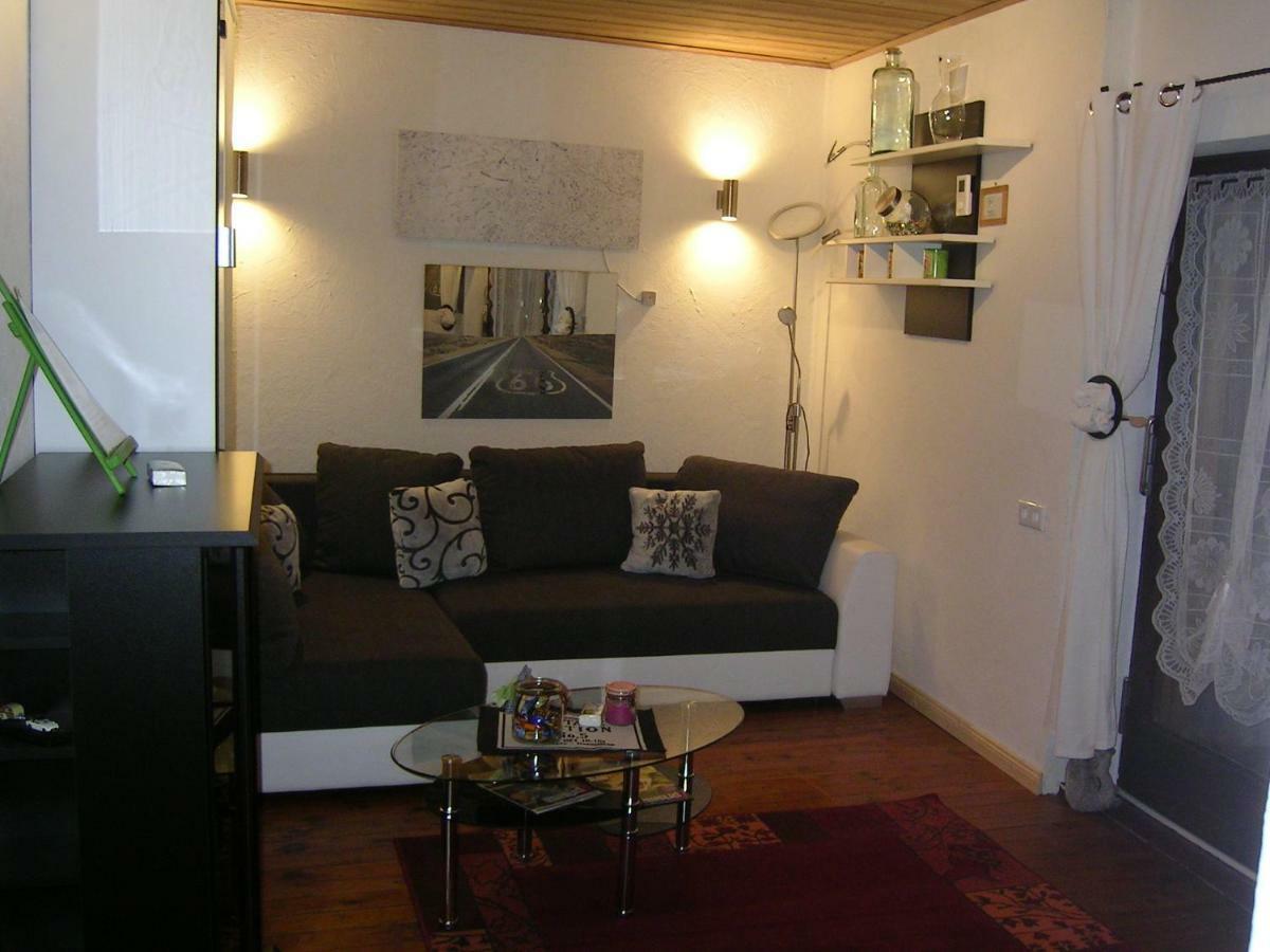 ferienwohnung lispet Neuötting Exterior foto
